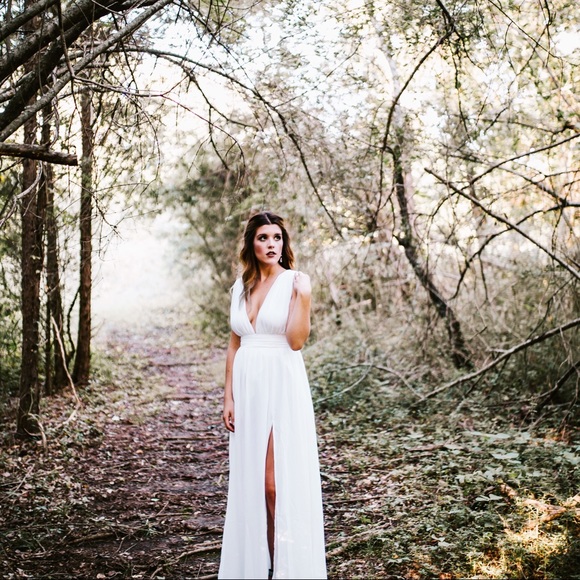 Meet your Posher, Alexis - Picture 1 of 1